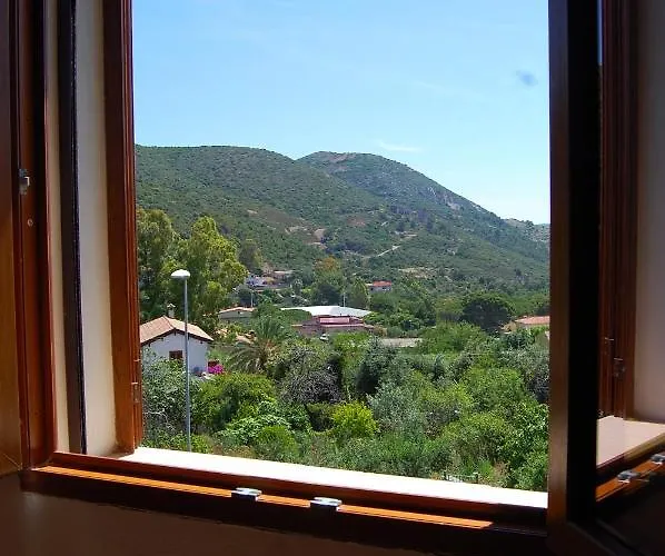 Il Rifugio Del Vecchio Bandito Feriehus Iglesias